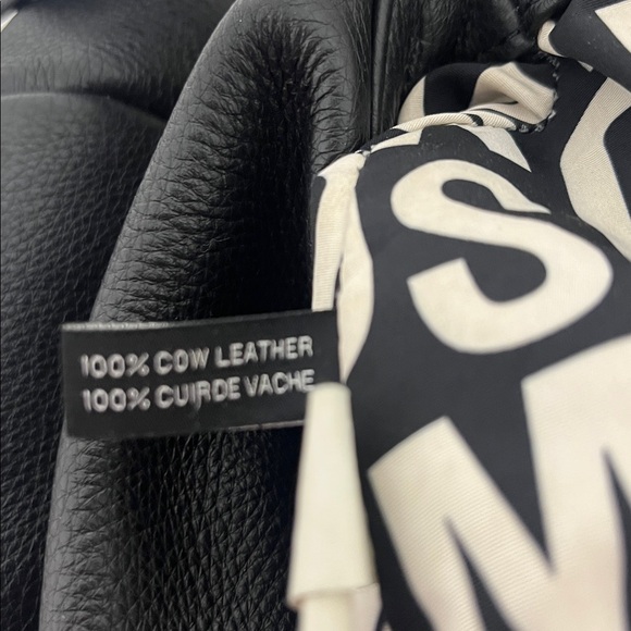 Marc by Marc Jacobs Natasha Black Leather Crossbody Bag - Picture 16 of 17